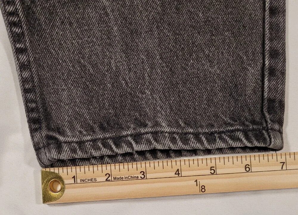 Vintage Levi’s 550 Jeans Faded Black Straight Leg Canada Red Label 36/32 Zip Fly